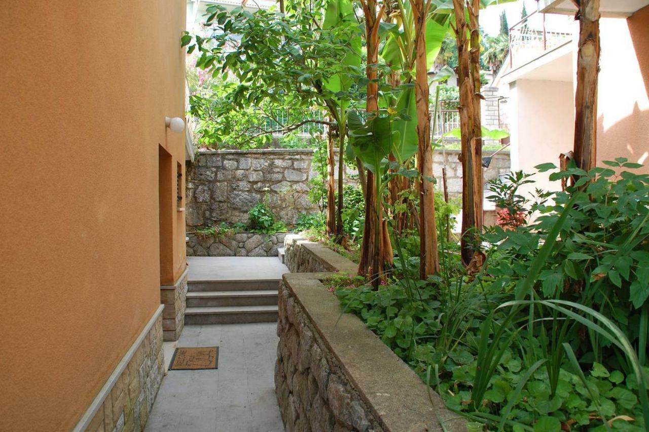 Studio Apartman Ziganto Ičići Zewnętrze zdjęcie