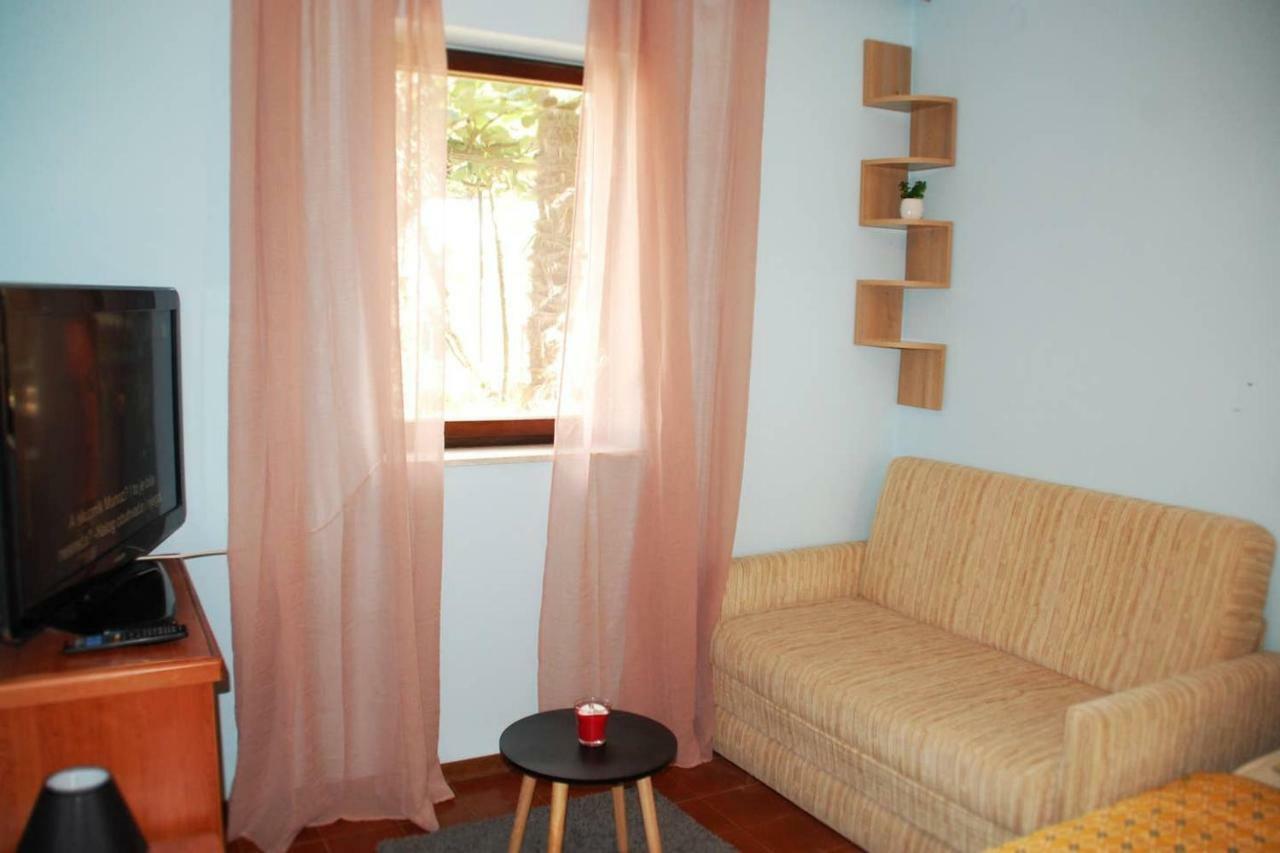 Studio Apartman Ziganto Ičići Zewnętrze zdjęcie