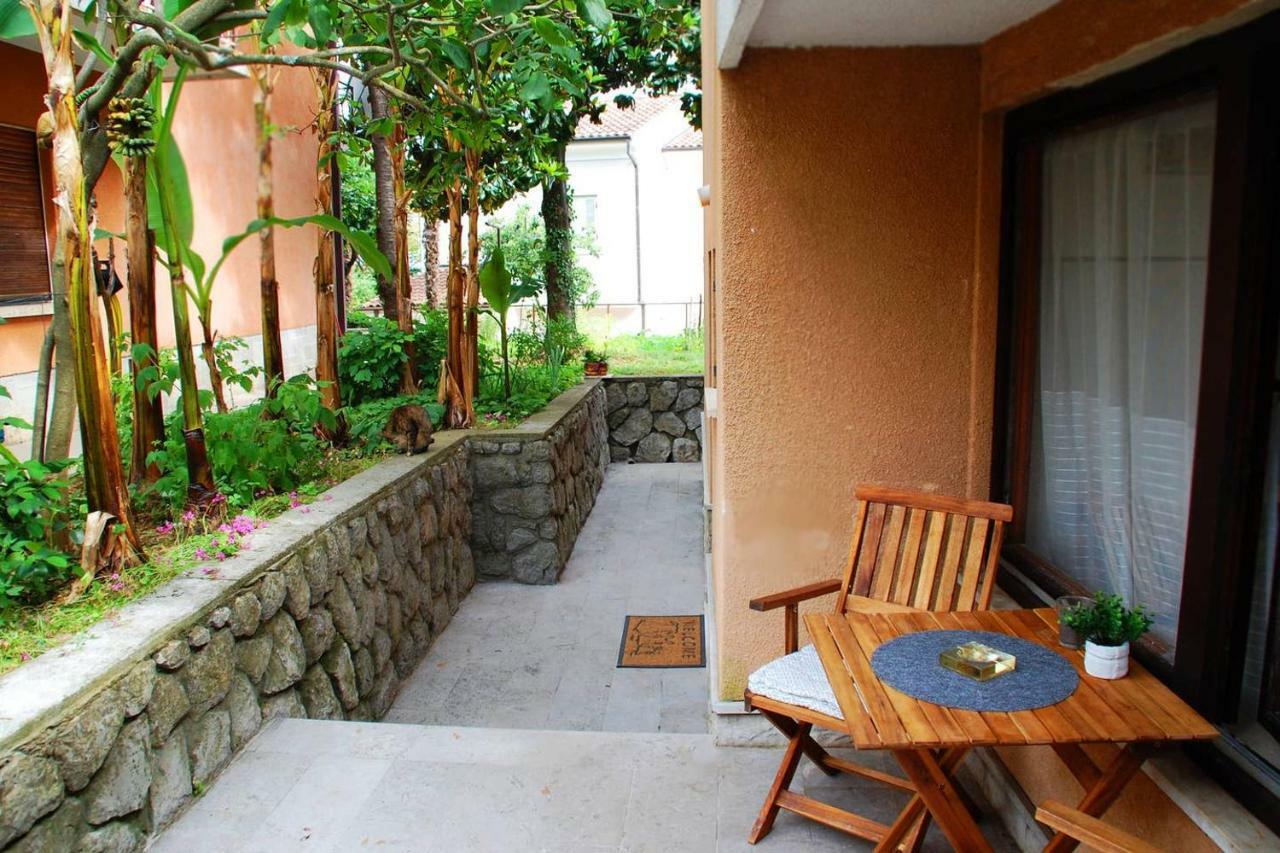 Studio Apartman Ziganto Ičići Zewnętrze zdjęcie